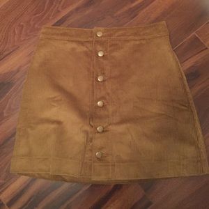 NEVER WORN- American Apparel Mini Skirt