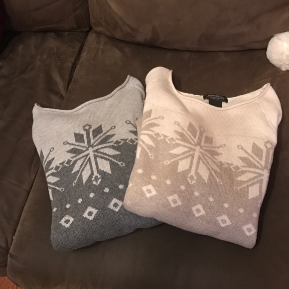 2 Eddie Bauer Sweaters.
