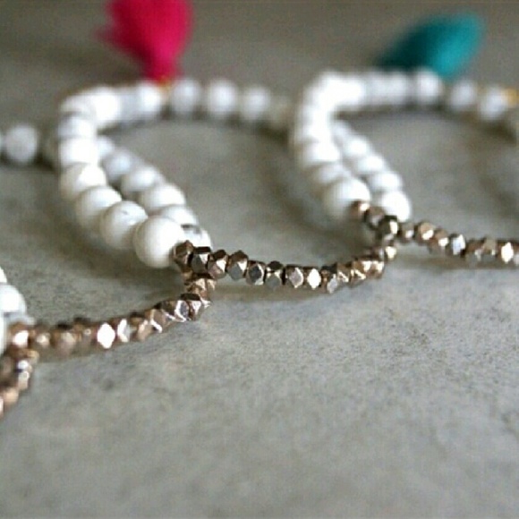 5 Bracelet Gemstone Tassel Set - Picture 2 of 2