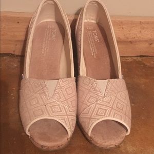 Toms Wedges