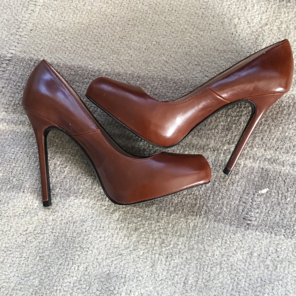 Zara Pump shoes -4" high