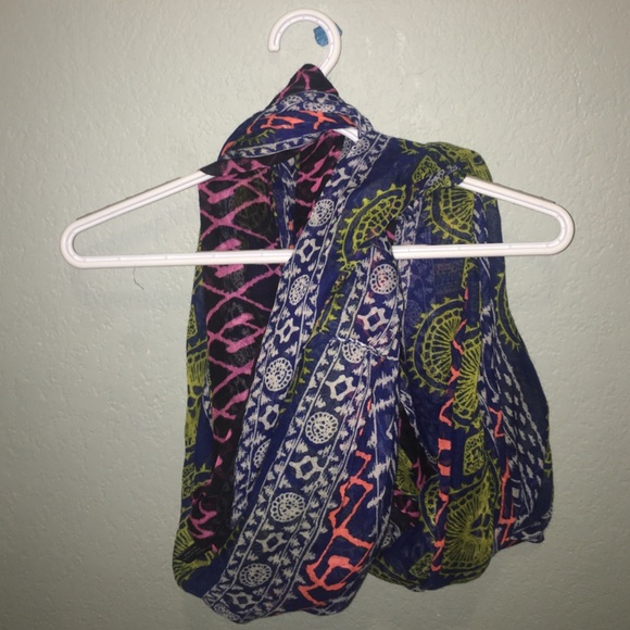Patterned Infinity Scarf