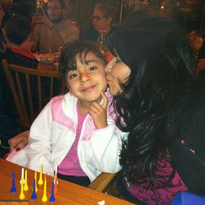 Meet your Posher, Nora