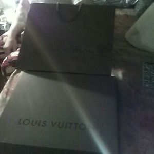 Bag and box louis. Vuitton