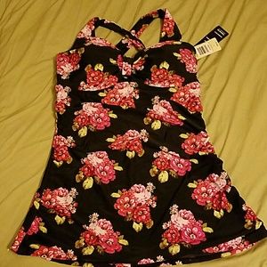 Torrid floral tankini top