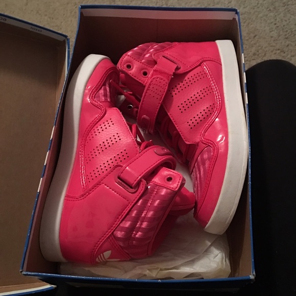Adidas HOT PINK