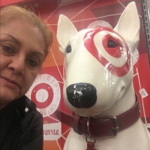 Meet your Posher, Carina