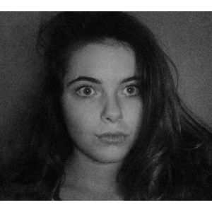 Meet your Posher, Kaia