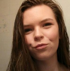 Meet your Posher, Staci