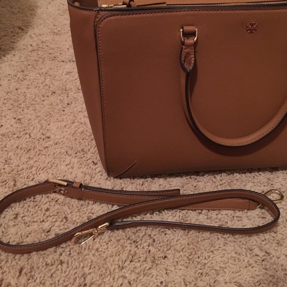 Tory Burch Robinson Purse - Picture 3 of 4