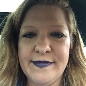 Meet your Posher, Molly