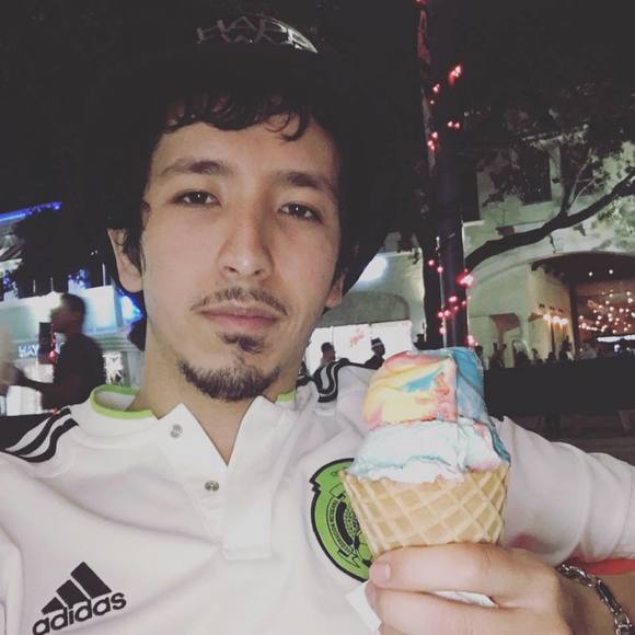 Meet your Posher, Jonas - Picture 1 of 1