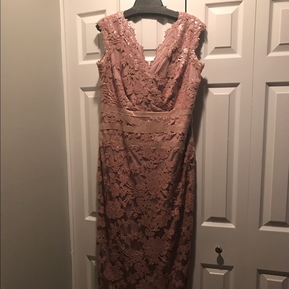 Todashi dress - Picture 3 of 5