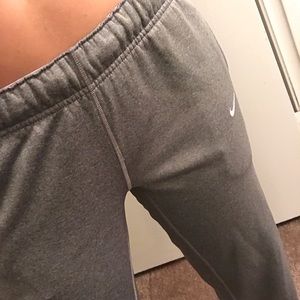 Nike Therma-Fit Sweatpants