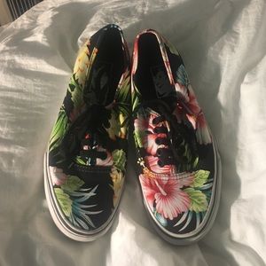 Vans Shoe Hawaiian Floral Authentic