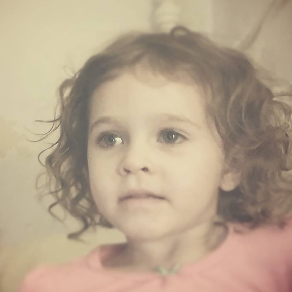 Meet your Posher, Joy