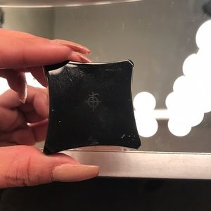 Illamasqua pure pigment