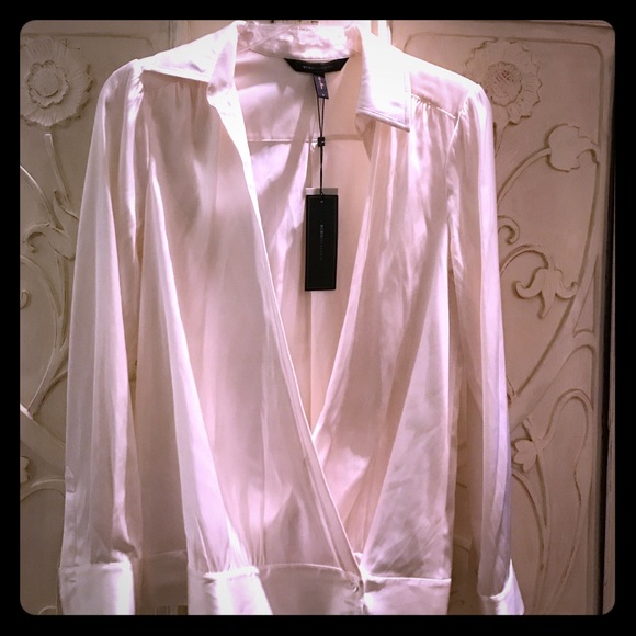 NWT BCBG 100% silk blouse