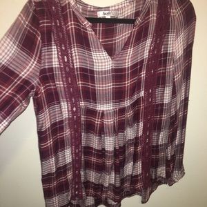 Cute burgundy peasant top