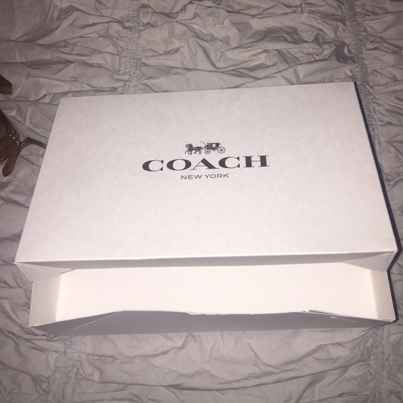 Coach Wallet - Picture 2 of 4