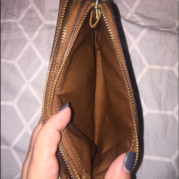 Coach Wallet - Picture 4 of 4