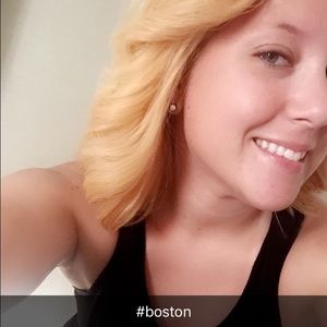 Meet your Posher, Lisa