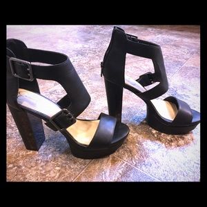 Jessica Simpson Heels