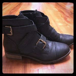 Black ankle booties