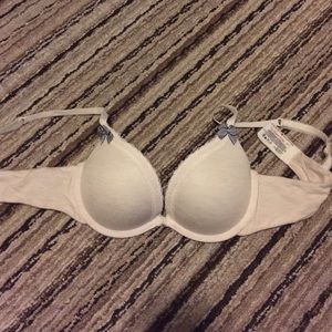 Tommy Hilfiger "The Glimpse Plunge" 34B