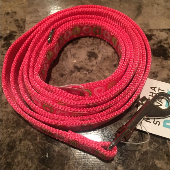 Martha Stewart Pets leash