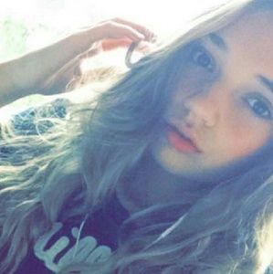 Meet your Posher, Leah