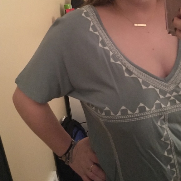 Flowy tee - Picture 3 of 3