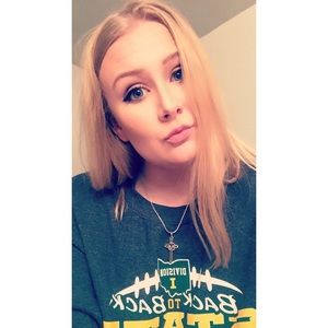 Meet your Posher, Kasey