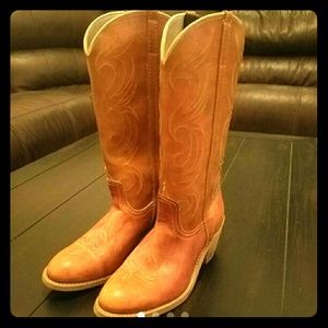Dingo cowboy boots