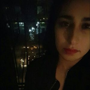 Meet your Posher, Aryana