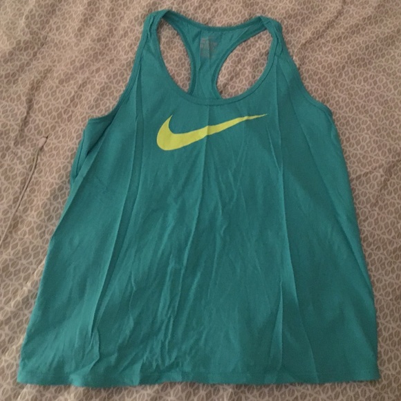 NWOT Razorback Nike Tank •FLASH SALE•