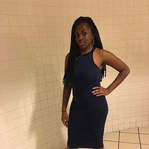Meet your Posher, Lala