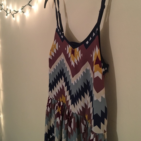 Multi-Colored Pattern Dress - Picture 3 of 3