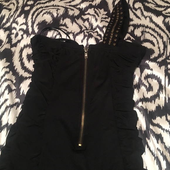NWOT Forever 21 studded one shoulder bodycon dress - Picture 4 of 4