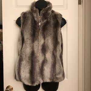 Kristen Blake Reversible Faux Fur Vest medium