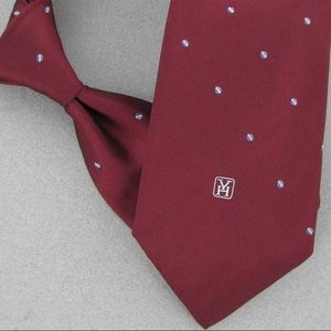 Rare Van Heusen Polka Dot Burgundy Neck Tie V1-154