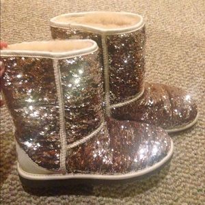 Women's sequin uggs