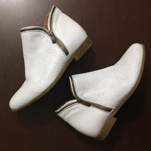 Eric Michael Ireland Women's Boots