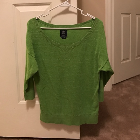 Wide neck sweater