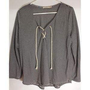 lace-up striped top