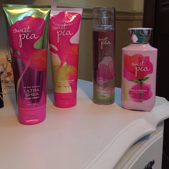 Bath and Body Works Sweet Pea Collection