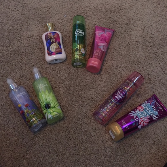 Collection of Bath and Body Works items