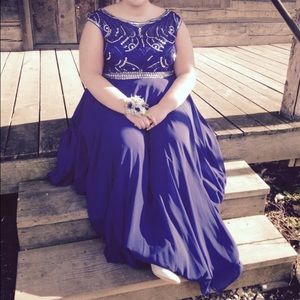 Plus size prom dress!