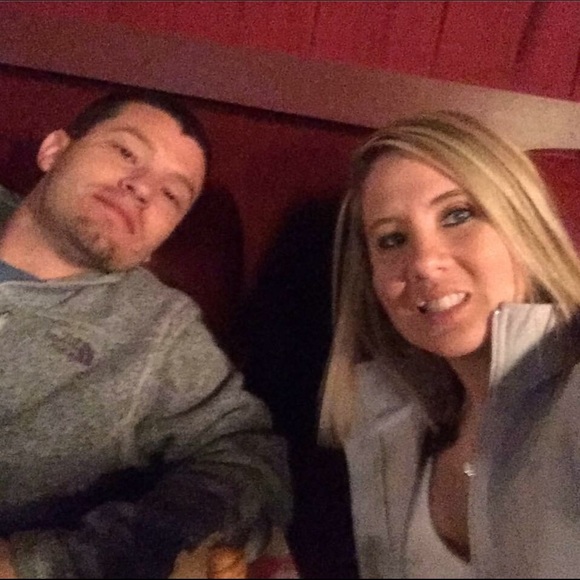 Meet your Posher, Brittany - Picture 2 of 3