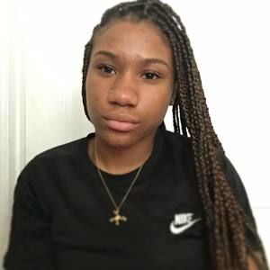 Meet your Posher, Lynnette